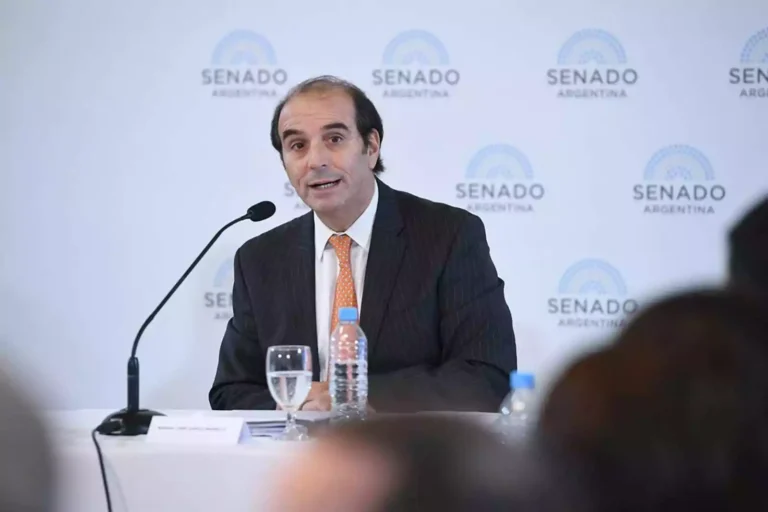 garcia-mansilla-foto-na_1600_1067