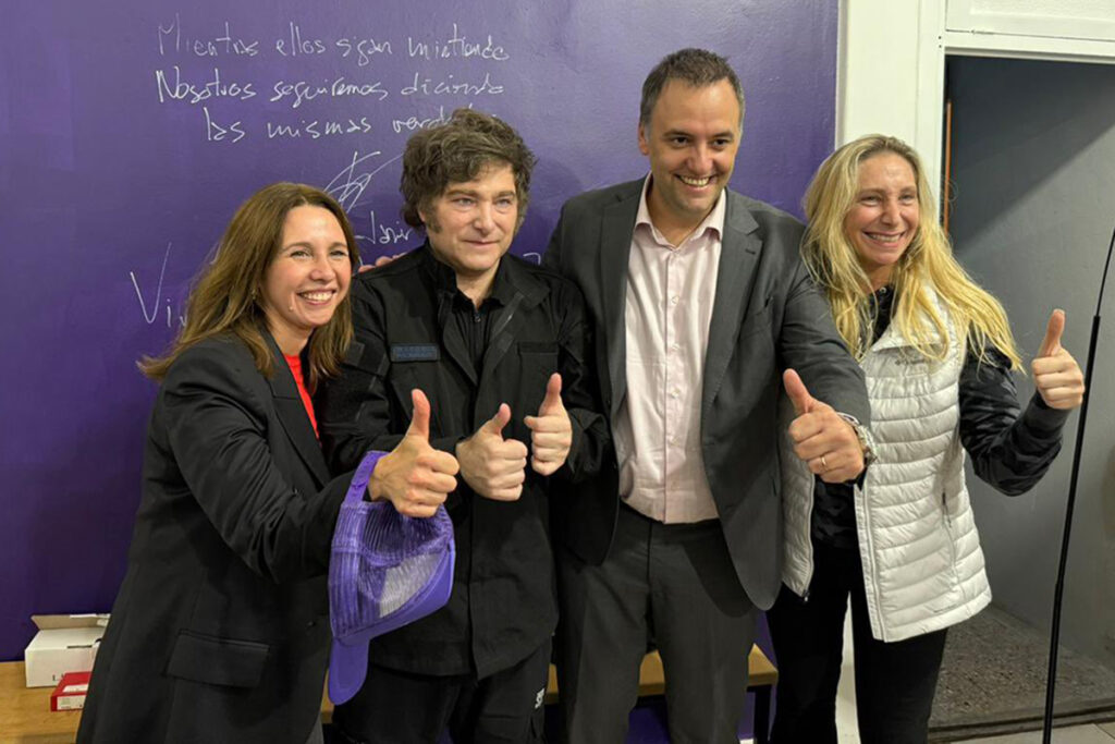 adorni-milei-campana-@JMilei