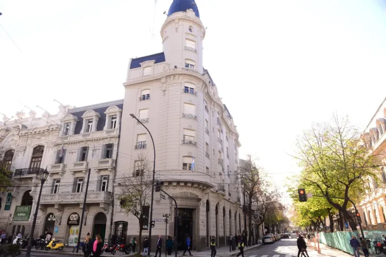 banco-municipal-la-platajpg
