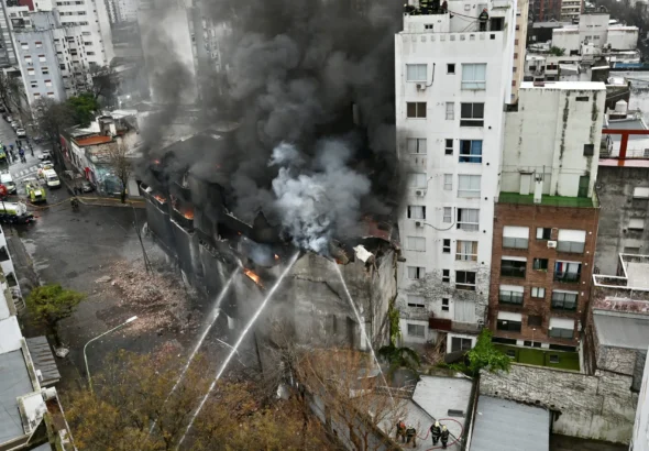 incendio-y-derrumbe-diagonal-77-6jpg