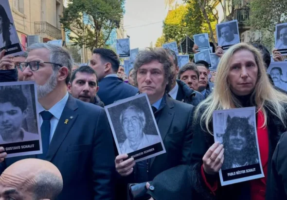 javier-milei-karina-milei-amiajpeg