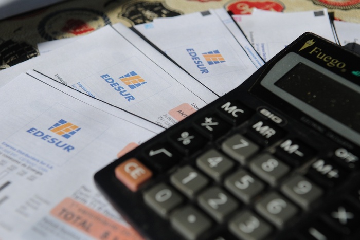 985826-transporte-20el-c3-a9ctrico