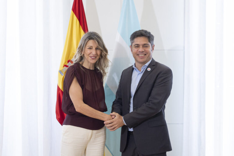 axel-kicillof-yolanda-diaz-espana-1536x1024