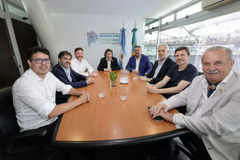 kicillof-tapia-alak-dominguez-estadio-unicojpeg