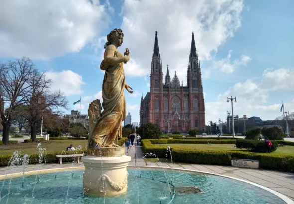 fuente-plaza-moreno