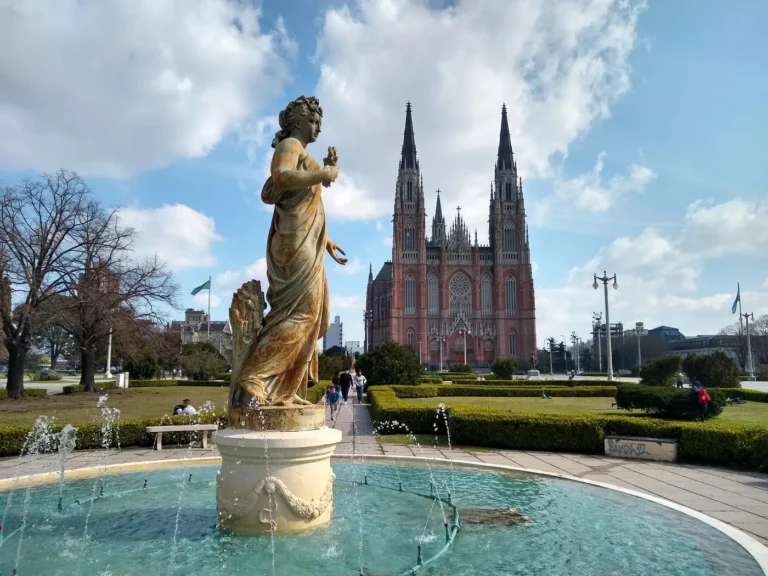 fuente-plaza-moreno